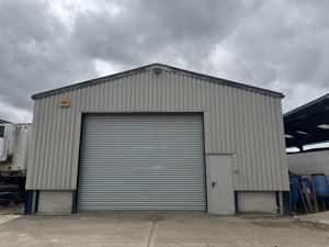  Leighton Buzzard,  Bedfordshire picture 1