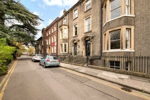 Brookside, Cambridge picture 3